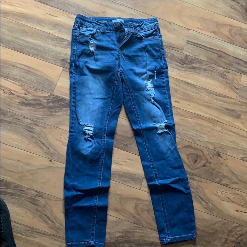 dark blue jeans